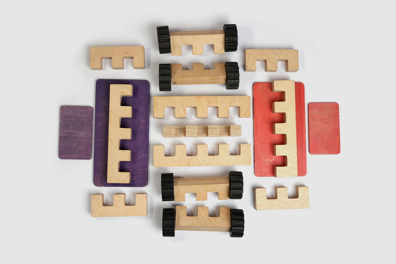 BUILD & PLAY